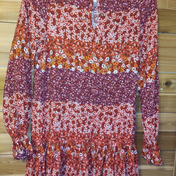 Boutique floral dress size small - Picture 2 of 5